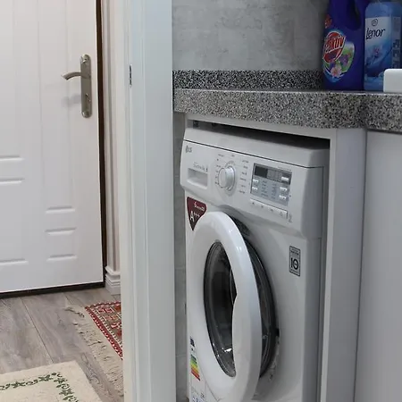 Absolute Blloku アパート ティラナ